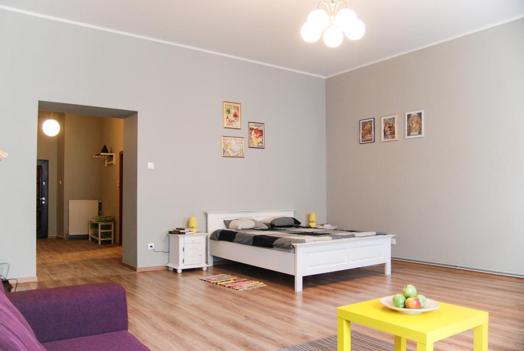 Apartment City Centre Timisoara Exterior foto